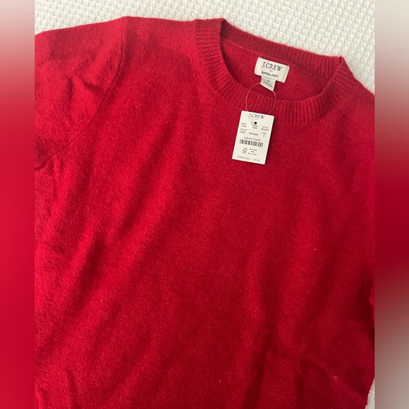 J Crew Red Cashmere Sweater Size Small NWT - Picture 2 of 5